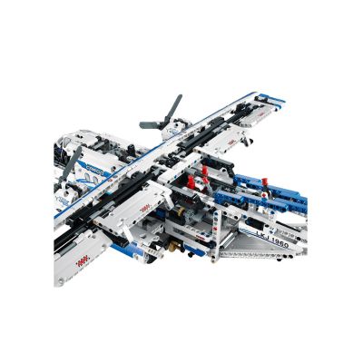 LEGO® 42025 – motorisiertes Frachtflugzeug | Technik